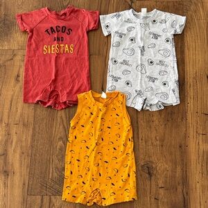 Bundle of taco themed baby rompers, size 9 months